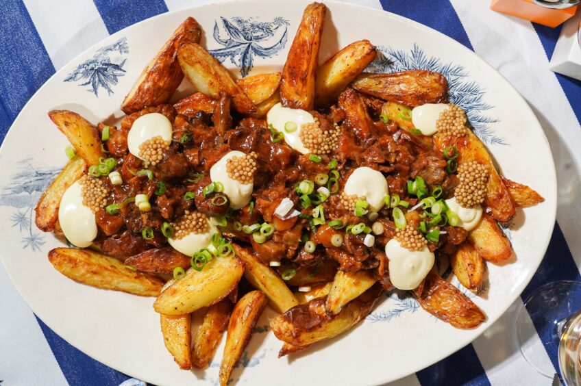 Loaded Wedges met ossestaartstoofvlees